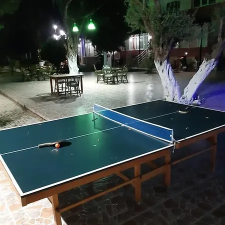 Hotel Selina Guzelcamlı