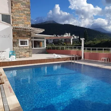 Hotel Selina 3*