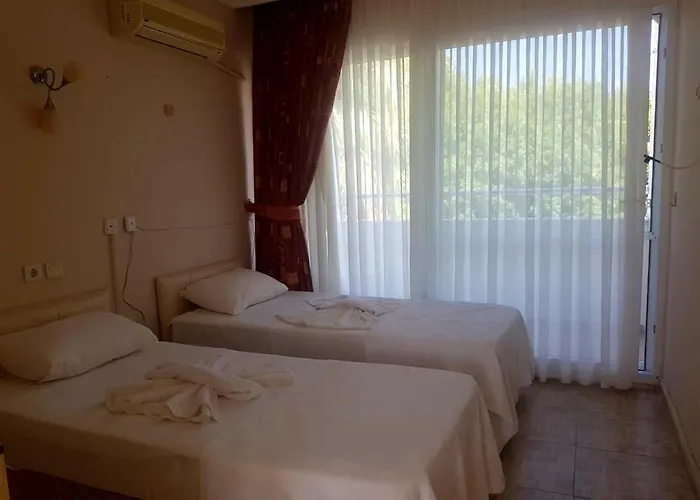 Selina Hotell Guzelcamlı