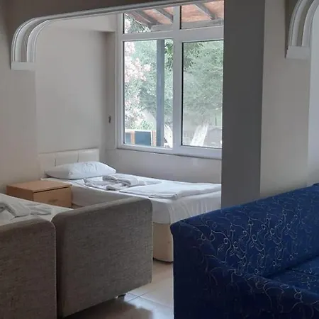 Hotel Selina Guzelcamlı